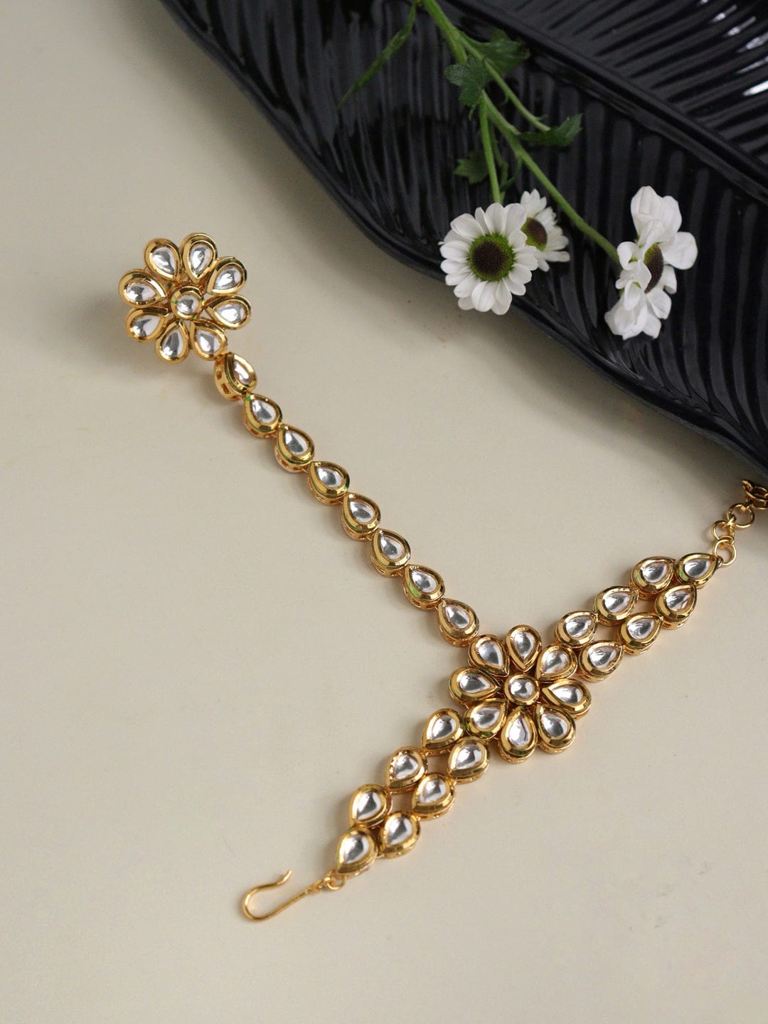 Beaded Kundan Hathphool (Pack Of 2)