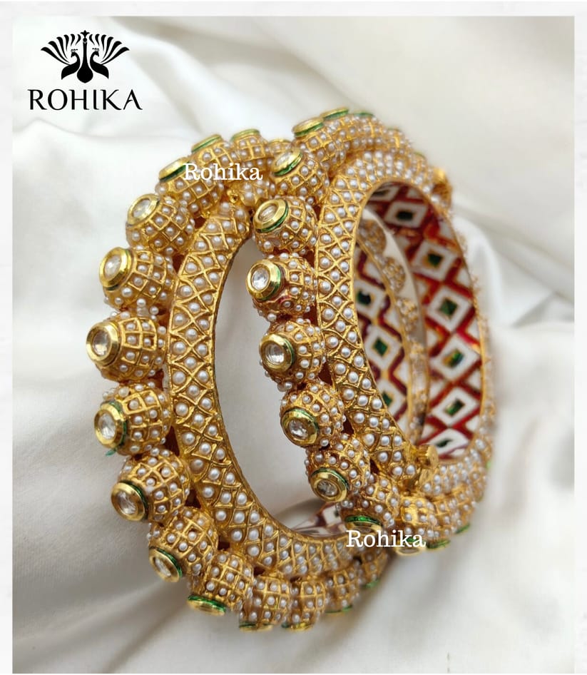 WHITE PEARL KUNDAN JADAU BANGLES