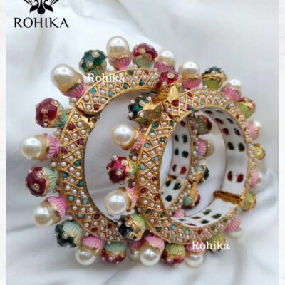 WHITE PEARL KUNDAN JADAU BANGLES