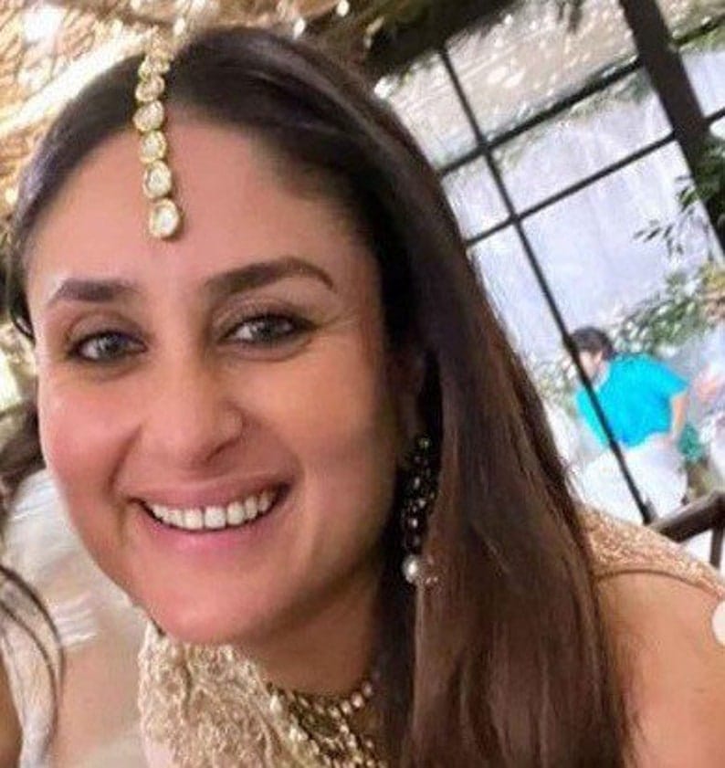 Kareena Kapoor Inspired Gold Finish White Kundan Maangtika