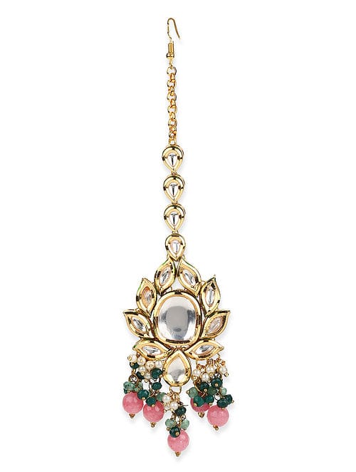 Gold Finish White Kundan Maangtika - Image 3