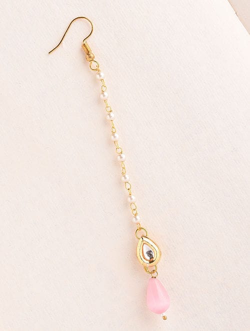Gold Finish White Kundan Maangtika - Image 2
