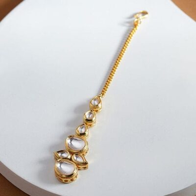 Gold-Toned Kundan-Studded Maangtika