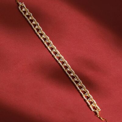 Gold-Toned Kundan-Studded Mathapatti