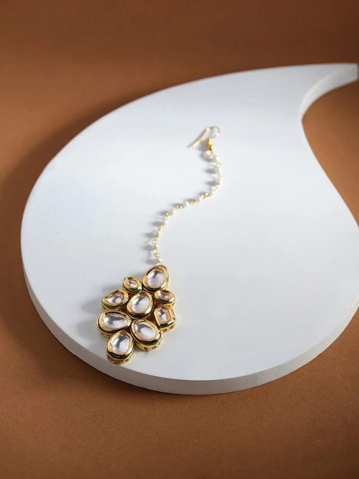 Kundan Maangtika