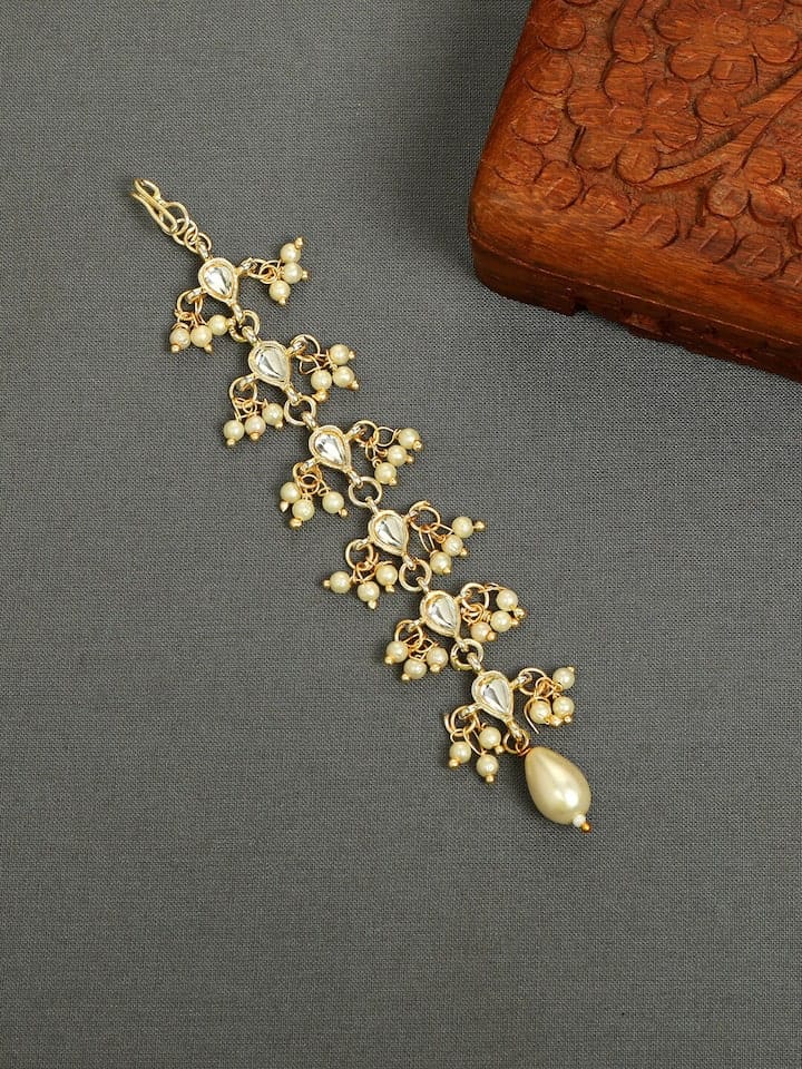 Kundan Maangtika