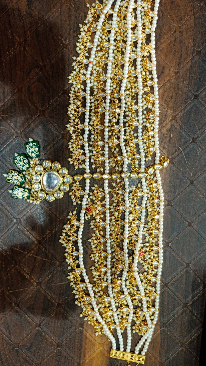 Gold-Plated Kundan-Studded Mathapatti