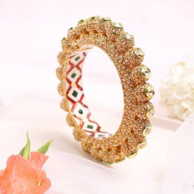 JADAU KUNDAN WITH MULTI STONE BIG BANGLE SET