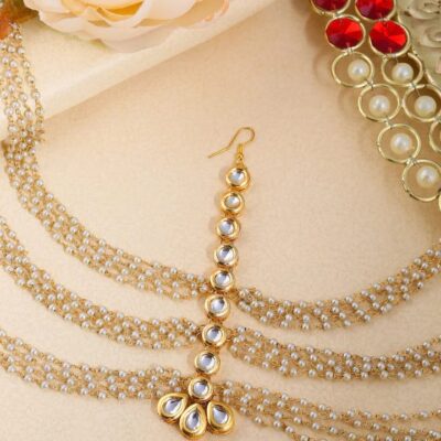 Gold Plated White Kundan Studded & Beaded Mathapatti