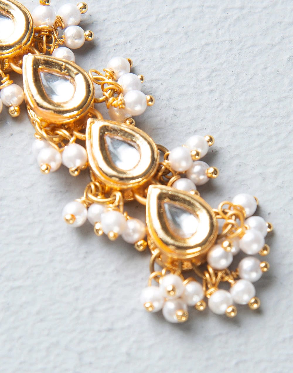 Gold Finish Kundan & Shell Pearl Maang Tikka - Image 3