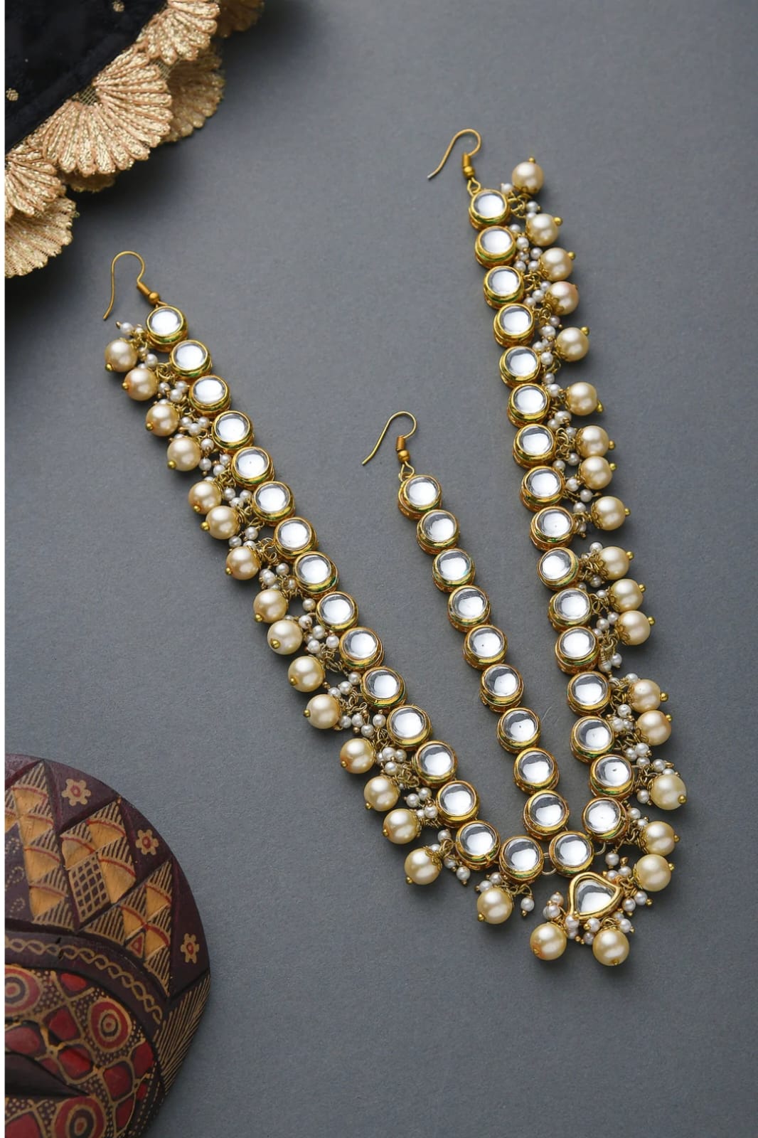 Kundan Gold Tone With Shell Pearls Maathapatti