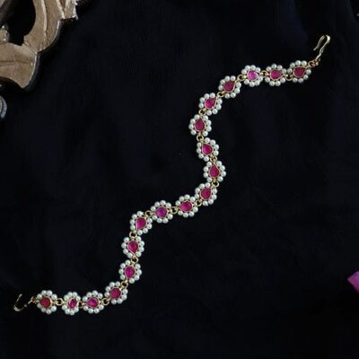 Gold Finish Kundan Polki Mathapatti