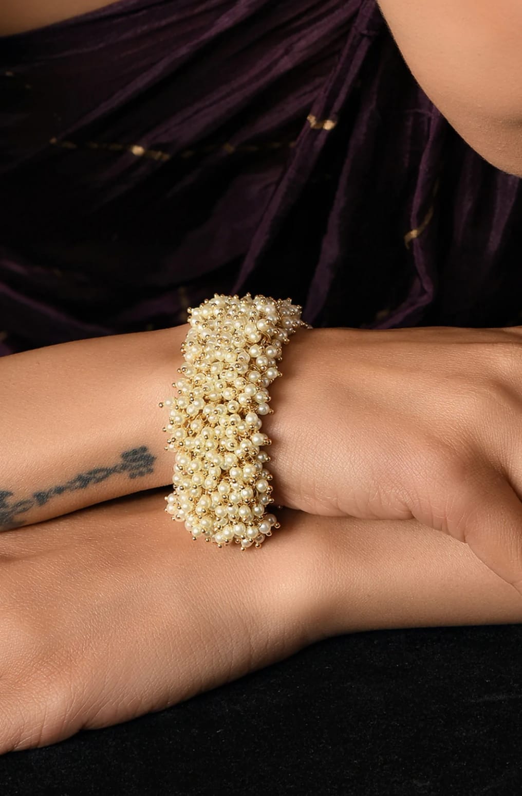 Gold Plated Kundan Pearl Bracelet - Image 4