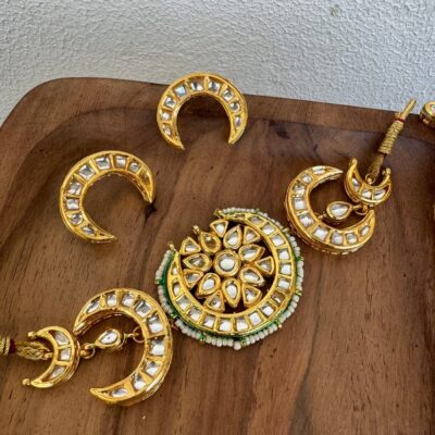 Kundan Chaand Necklace