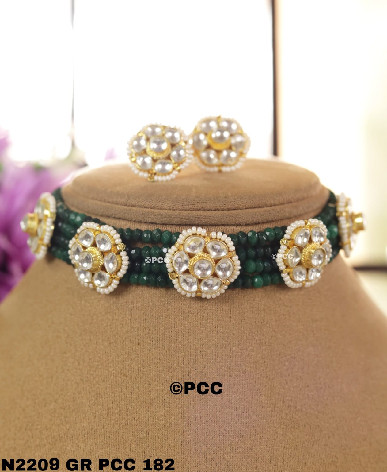 Jadau Kundan Choker With Onyx - Image 5