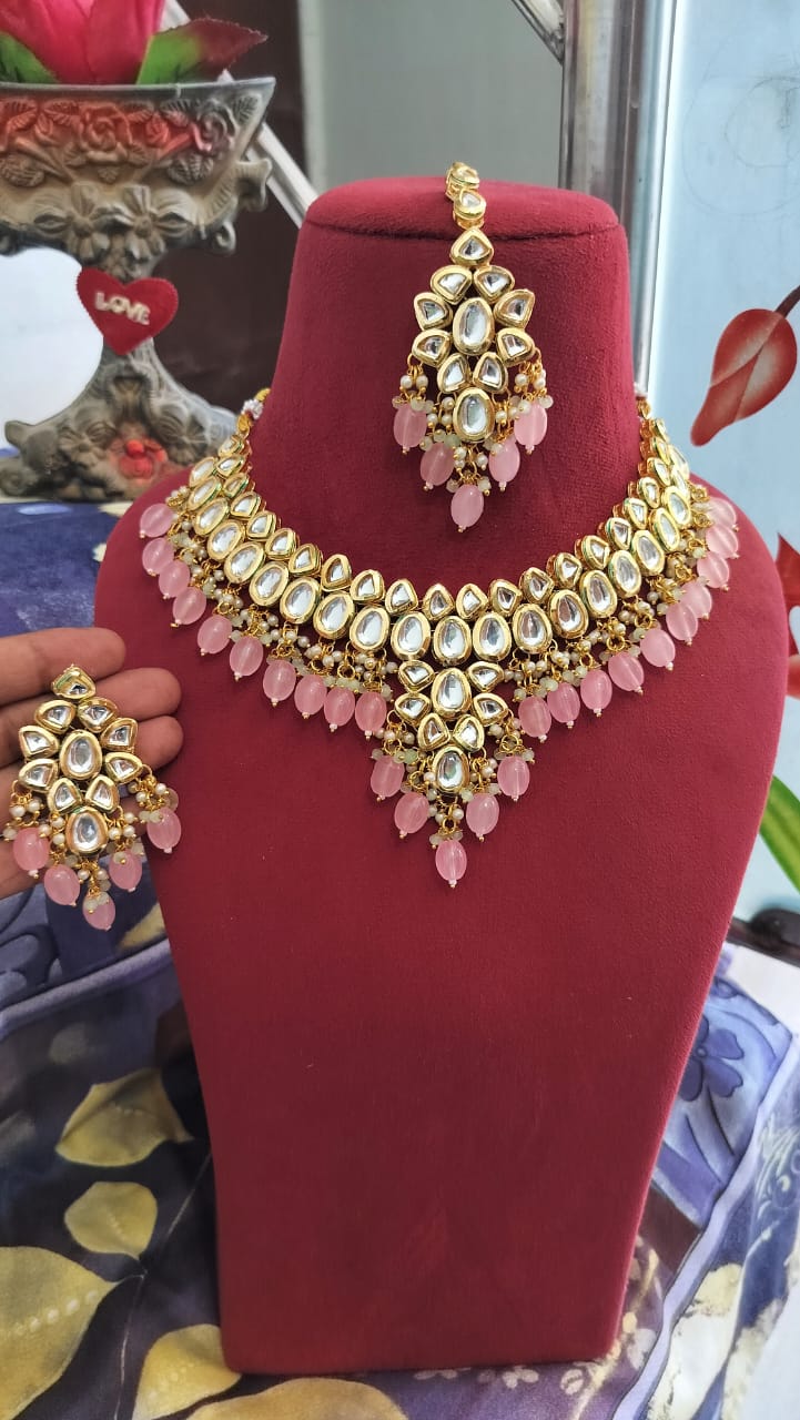 Gold Pastel Stone Choker Necklace Set