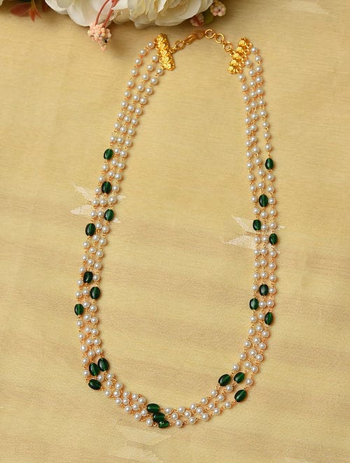 White & Green Pearl Necklace - Image 2