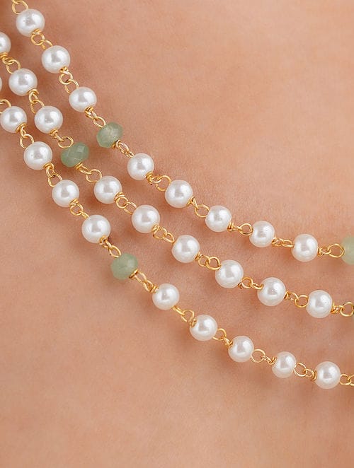 White & Green Pearl Necklace - Image 3