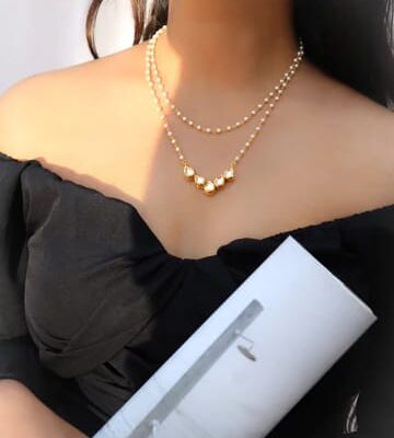 White Peral With Kundan Necklace