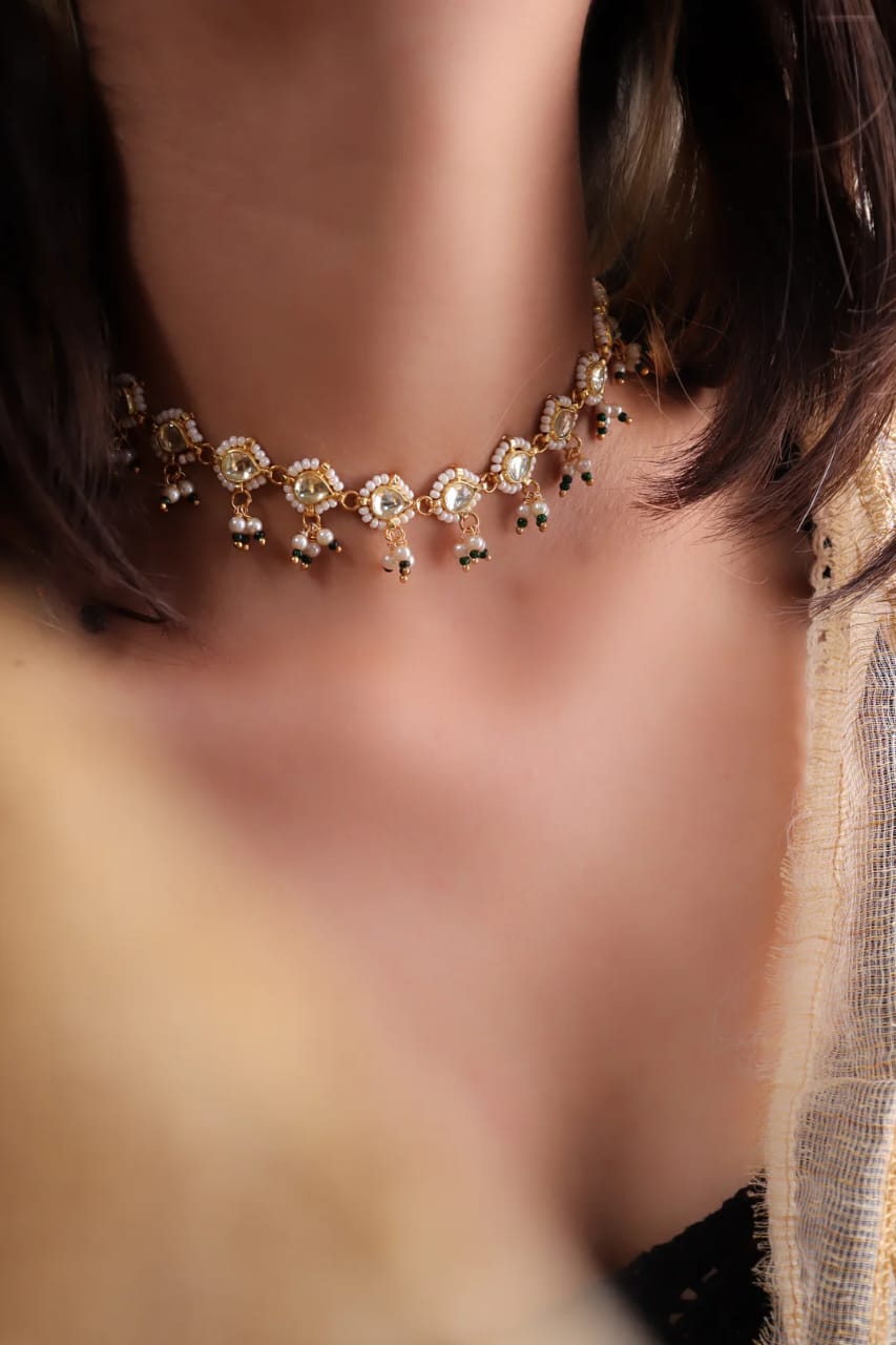 White Kundan Peral Necklace - Image 2