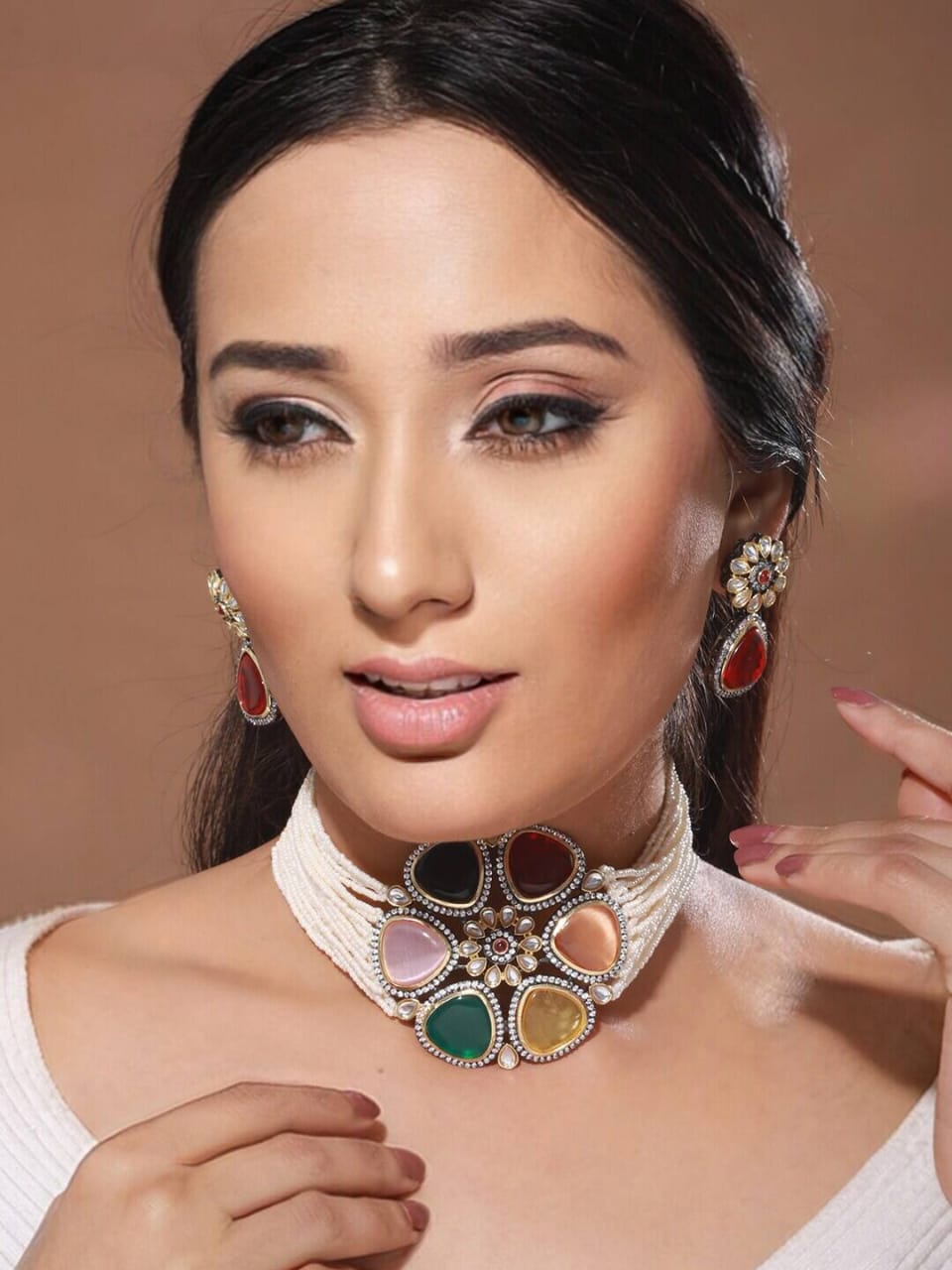 Kundan Ad Necklace - Image 2