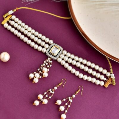 Kundan Necklace With Earrings