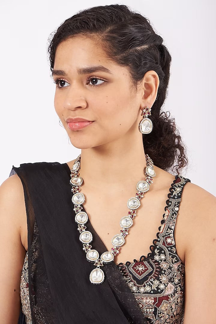Embellished Silver Foil Polki Necklace Set - Image 2
