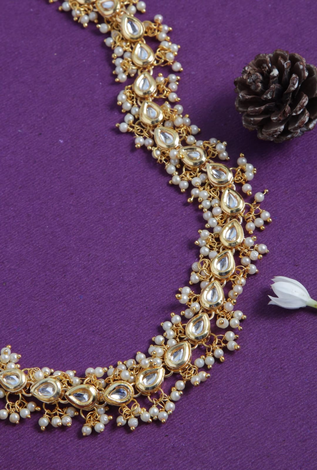 Long Kundan & Pearls Necklace - Image 2