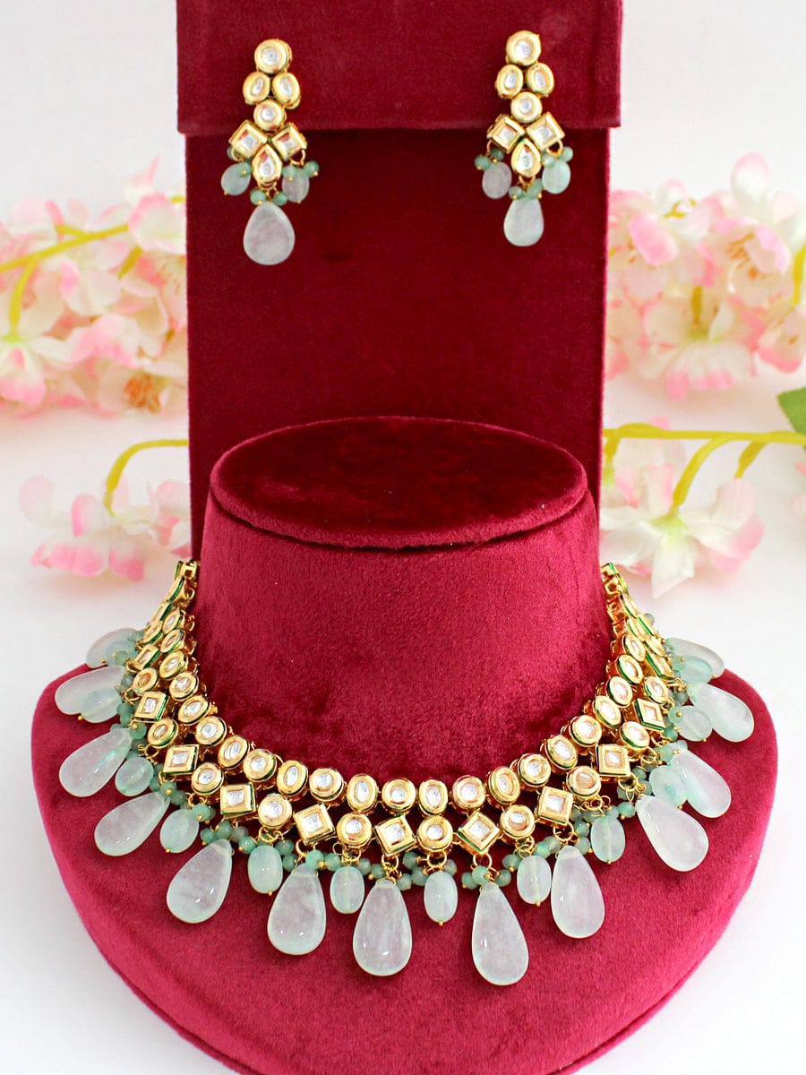 High Quality Uncut Kundan Necklace with Earrings - Image 6