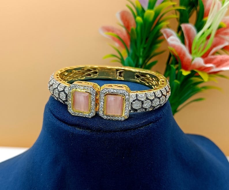 Pair of moissanite victorian dualtone bracelet - Image 3