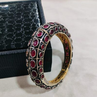 Pair of moissanite victorian dualtone bracelet