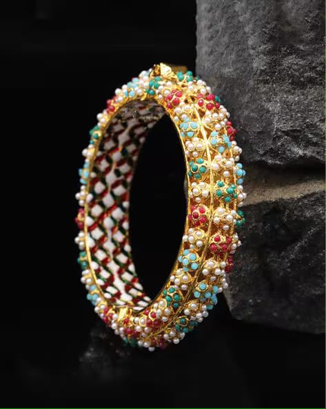 JADAU KUNDAN WITH MULTI STONE BIG BANGLE SET