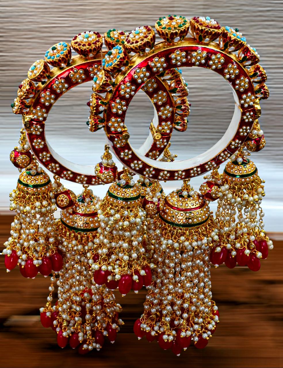 JADAU KUNDAN WITH MULTI STONE BIG BANGLE SET
