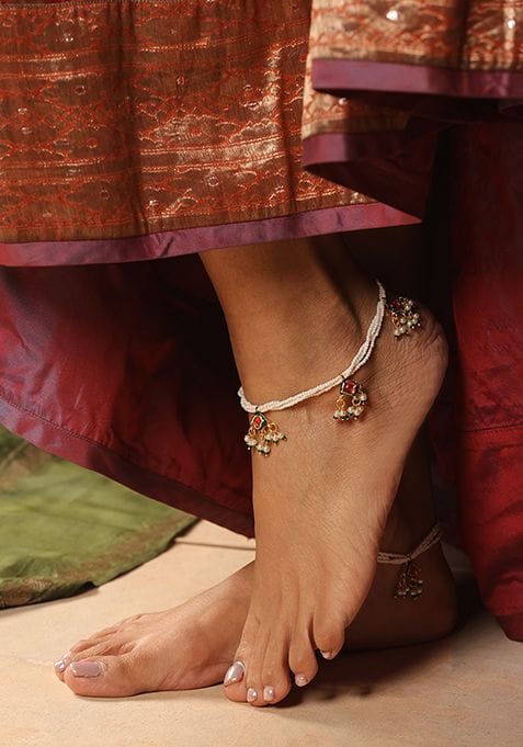 Delicate Gold & Peral Anklet