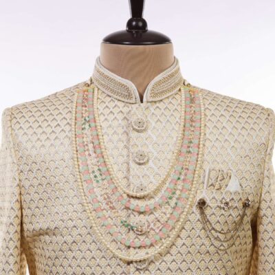 Stylish Pearl And Bead Mala In Green And Pink Shades