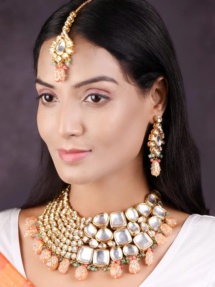 Gold-Plated Kundan-Studded Necklace & Earrings - Image 2
