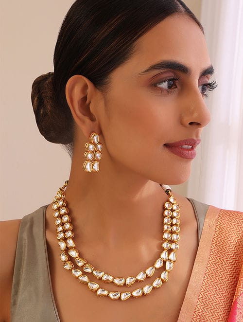 Gold Plated Kundan Embellished Choker Necklace Set - Image 3