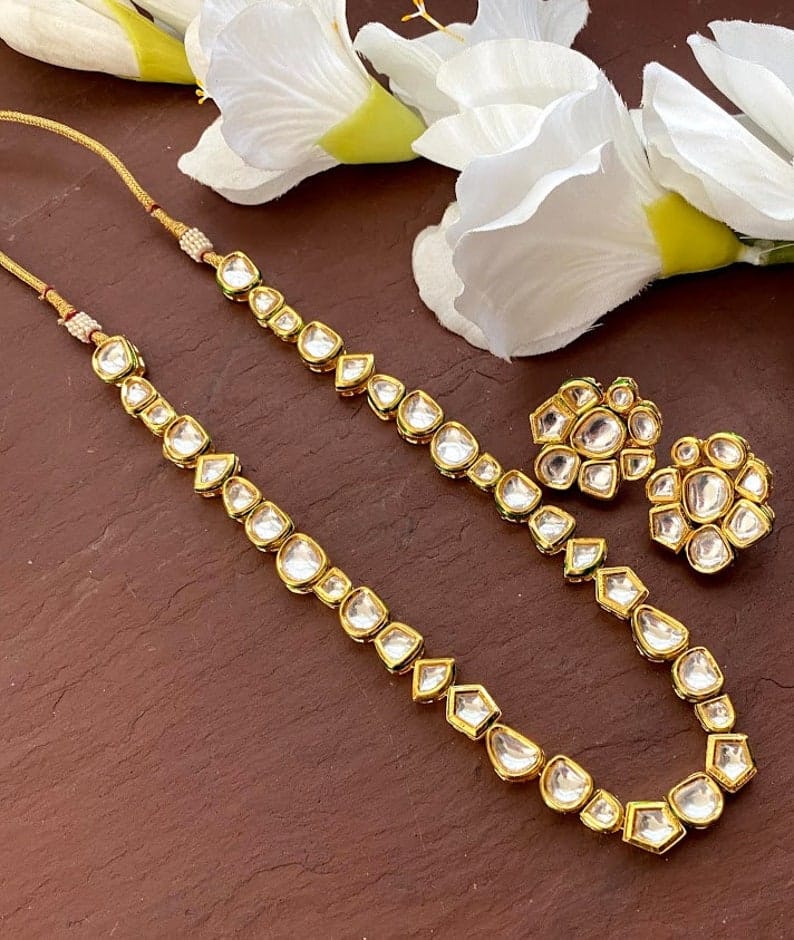 Gold Finish Kundan Mala - Image 9