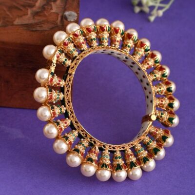 Beautiful Rajwadi Jadau Kundan Bangle Kada