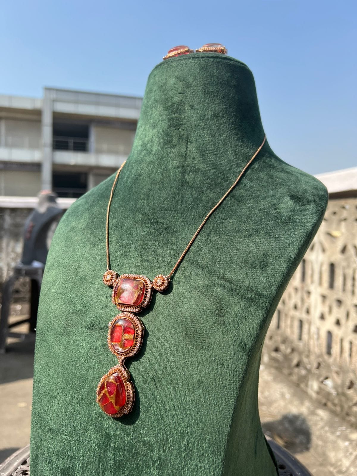 Polki Necklace With Earring - Image 5