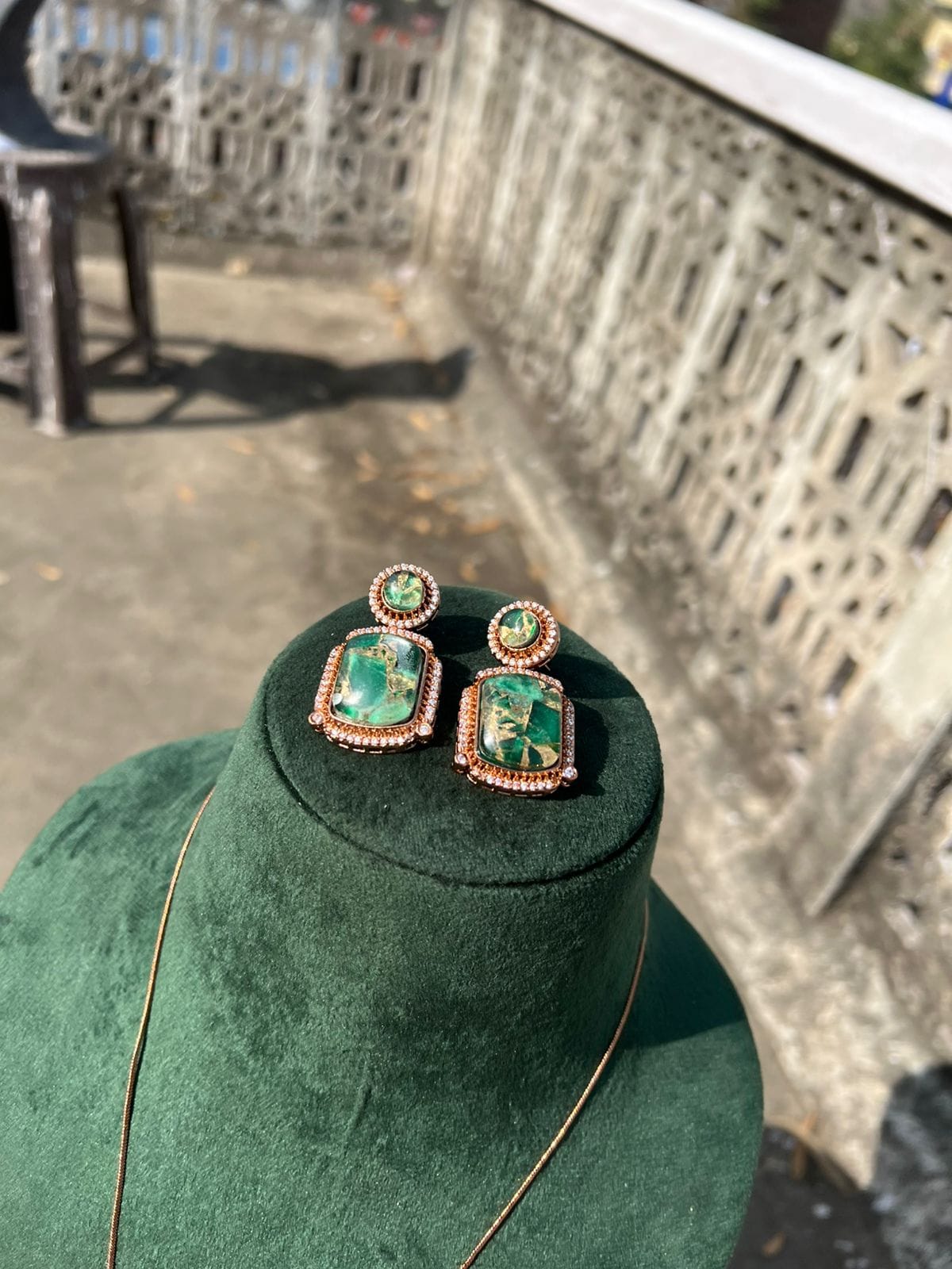 Polki Necklace With Earring - Image 3