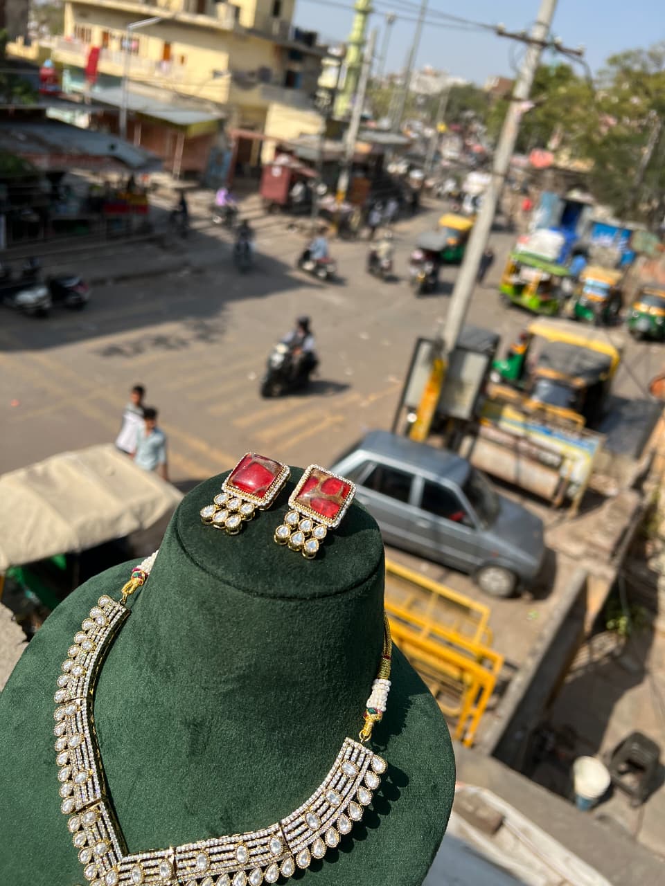 Polki Necklace With Earring - Image 4