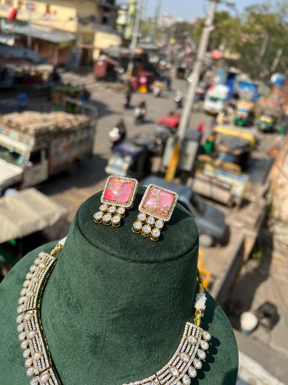 Polki Necklace With Earring - Image 3