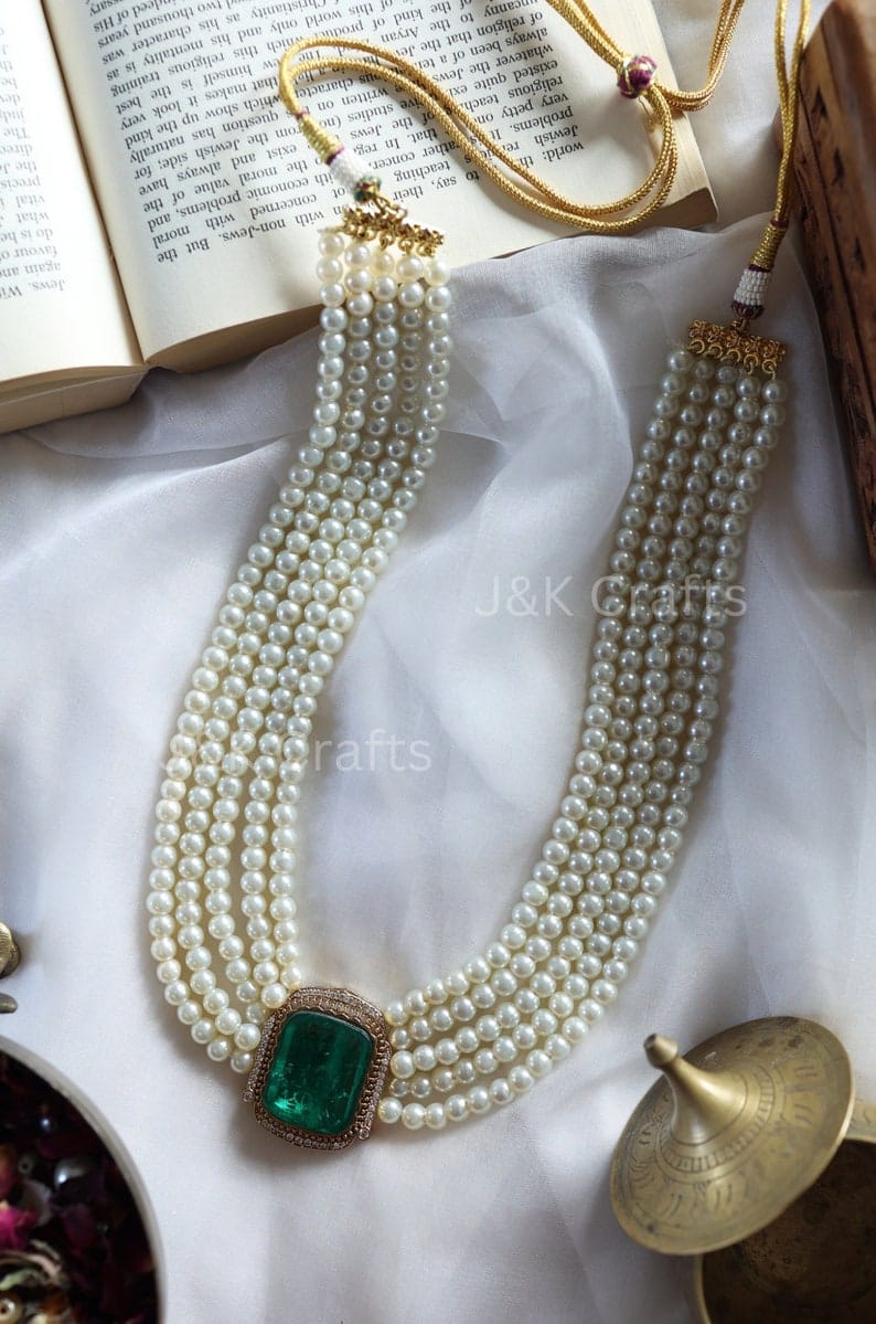 Green Pearl Necklace - Image 3