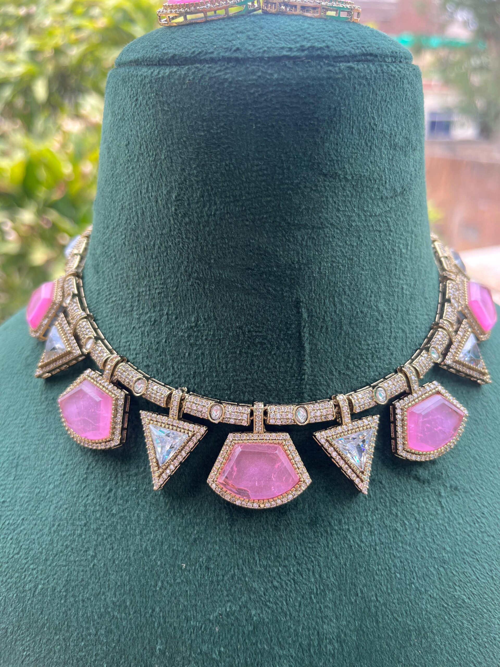 Gold-Plated Mossanite Hasli Kundan-Studded Jewellery Set - Image 3