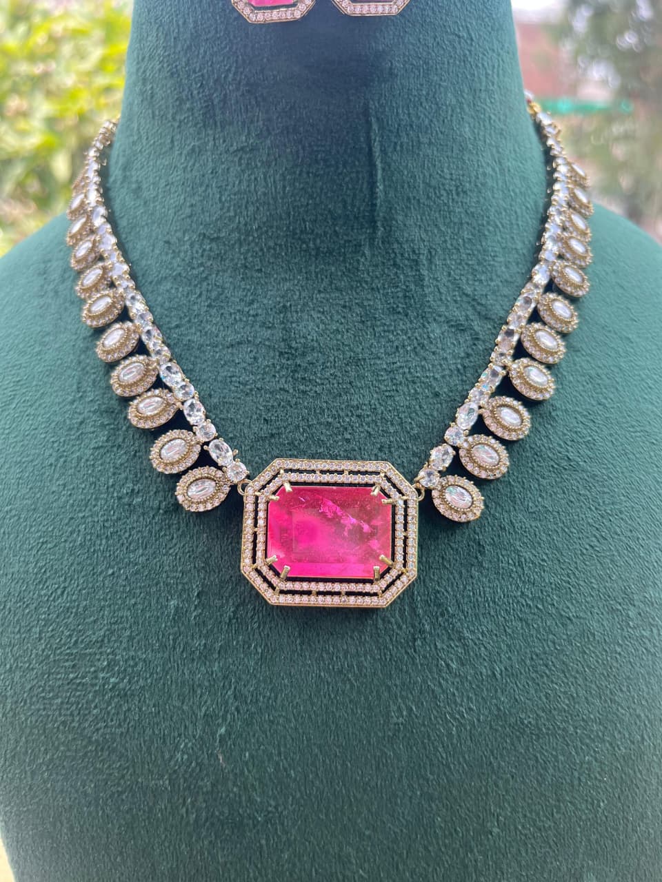 Sabyasachi Inspired Victorian Polki Necklace - Image 2