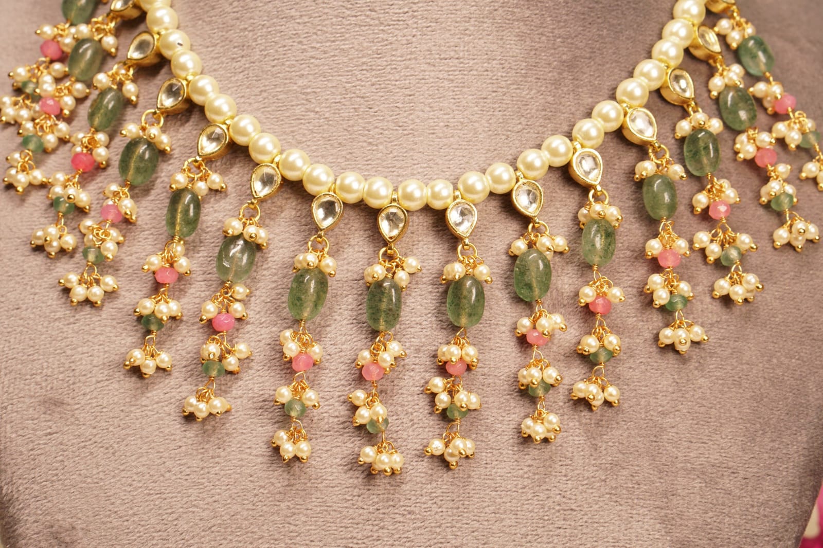 Green Handmade Necklace - Image 4