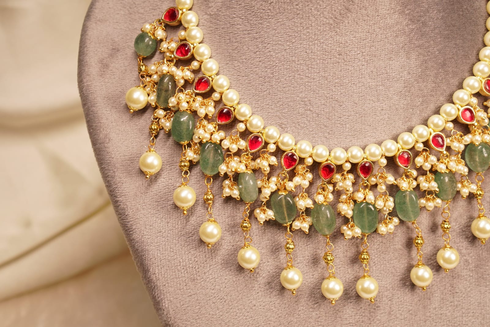 Red & Green Handmade Necklace - Image 4