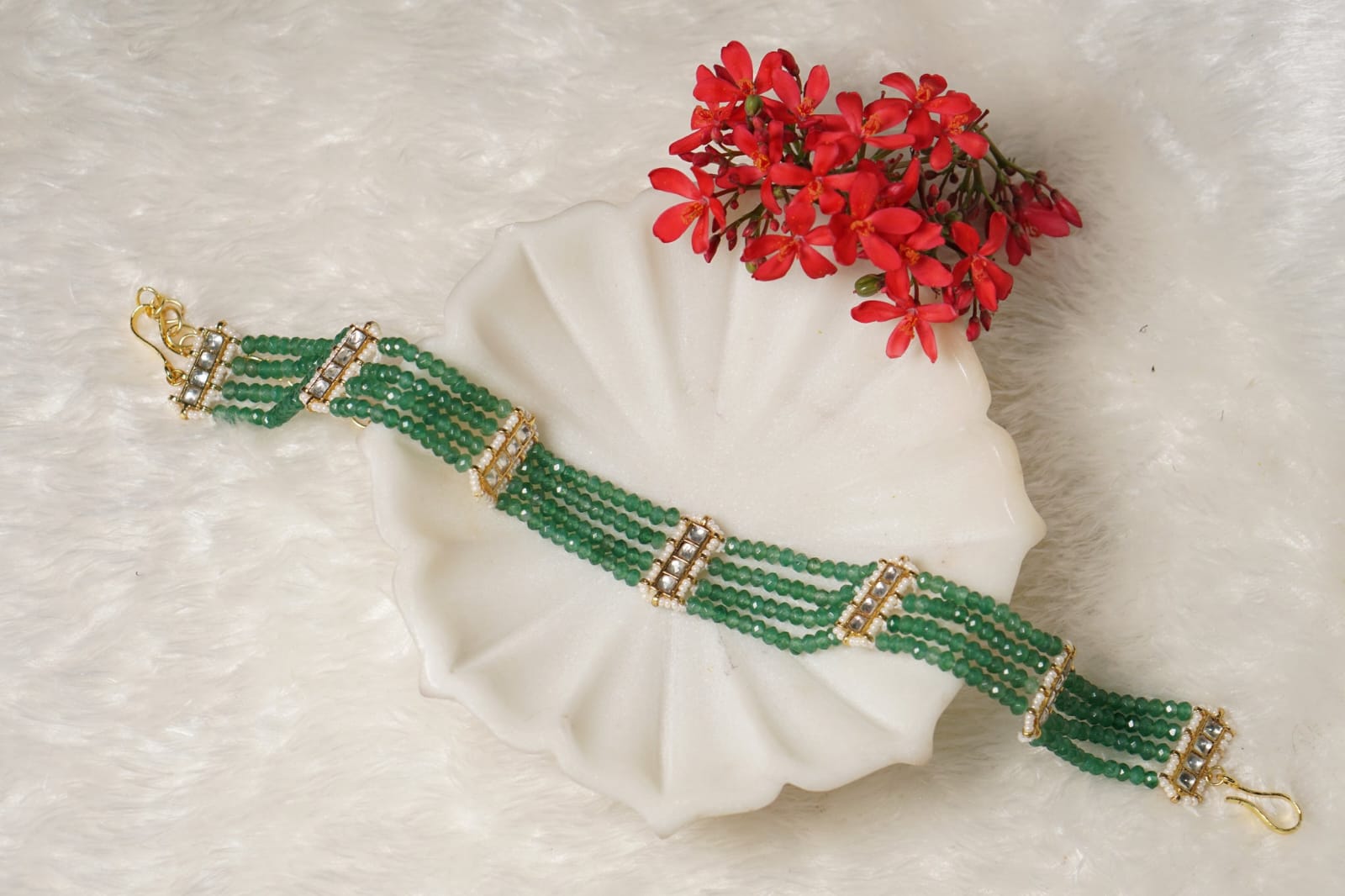 Kundan green choker necklace - Image 3
