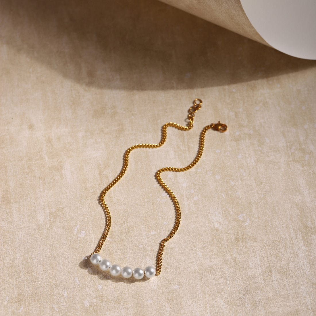 Pearl Neckpiece
